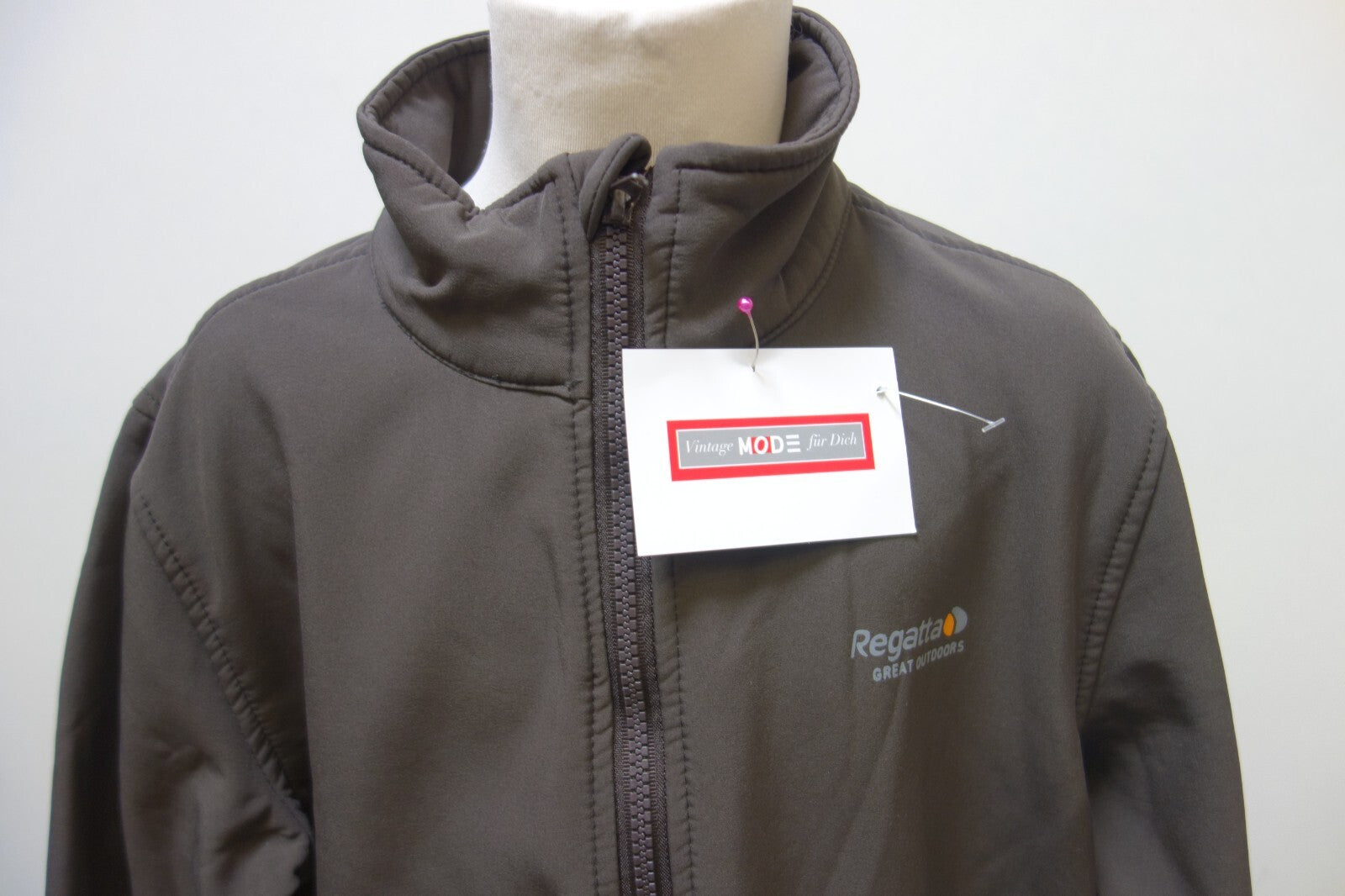 EK1840 Kinder Softshelljacke von Regatta, braun, Gr. 1521
