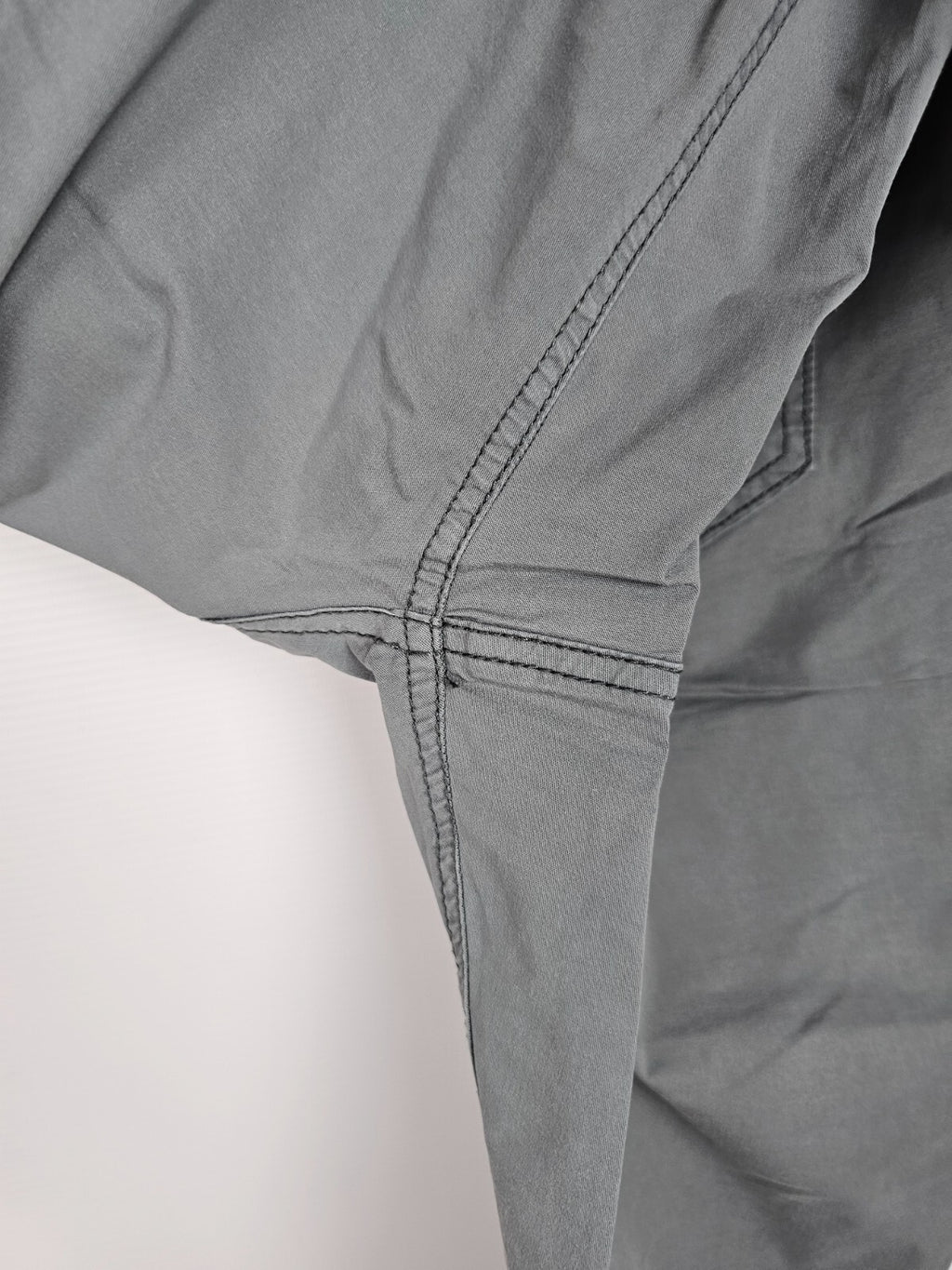 EK5687 Damen  Capri Hose von Cecil, grau, Gr. W346