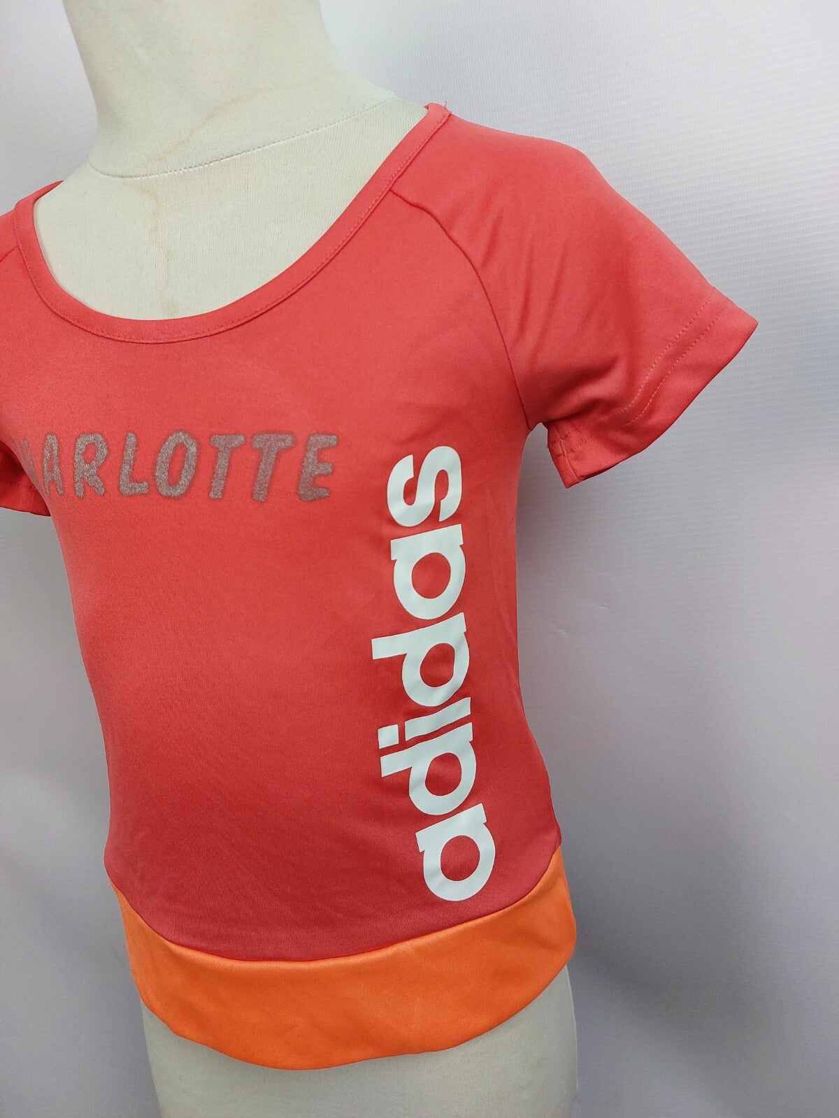 EK3032 Kinder Sport Shirt von adidas, rot/orange, Gr. 1161