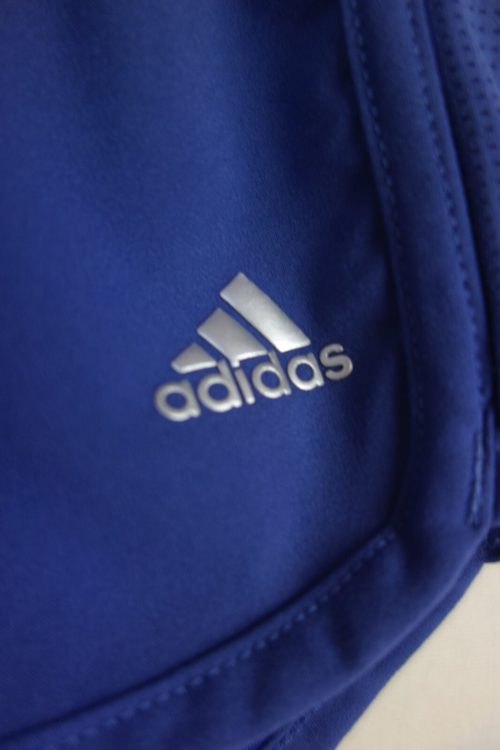 EK3997 Kinder kurze Hose von adidas, blau, Gr. 1281