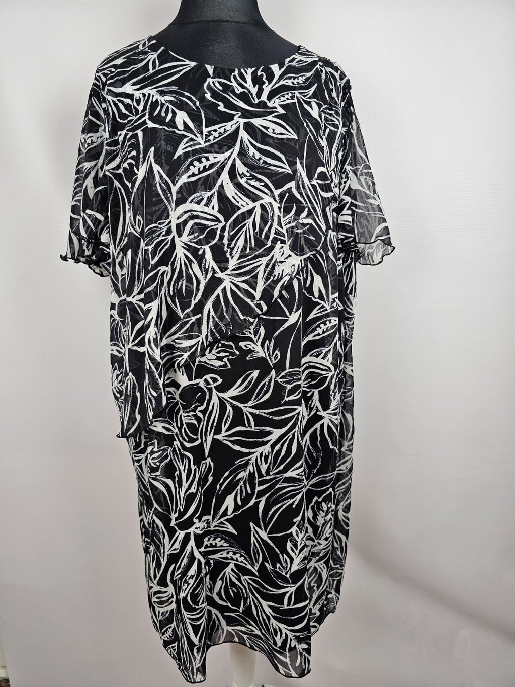 EK5694 Damen Kleid von m.collection, schwarz/weiß, Gr. 290