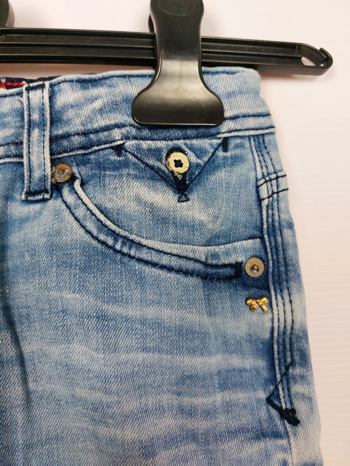 EK0842 Mädchen Jeans von Tommy Hilfiger Denim, blau, Gr.1521