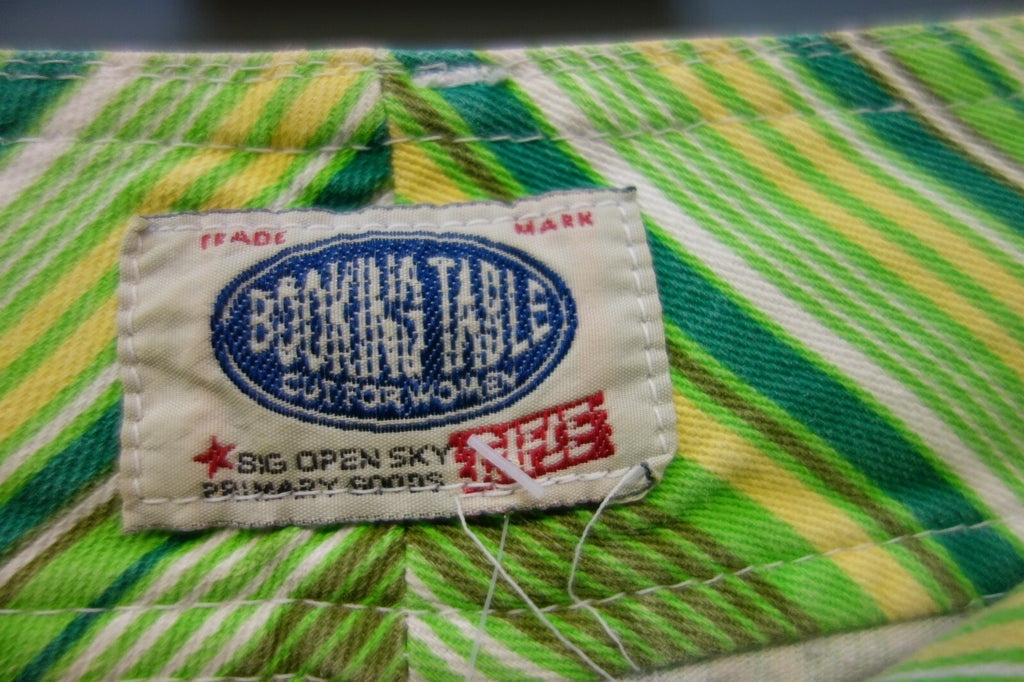 EK0735 Damen/ Mädchen Shorts von Booking Table, grün, gestreift, W282