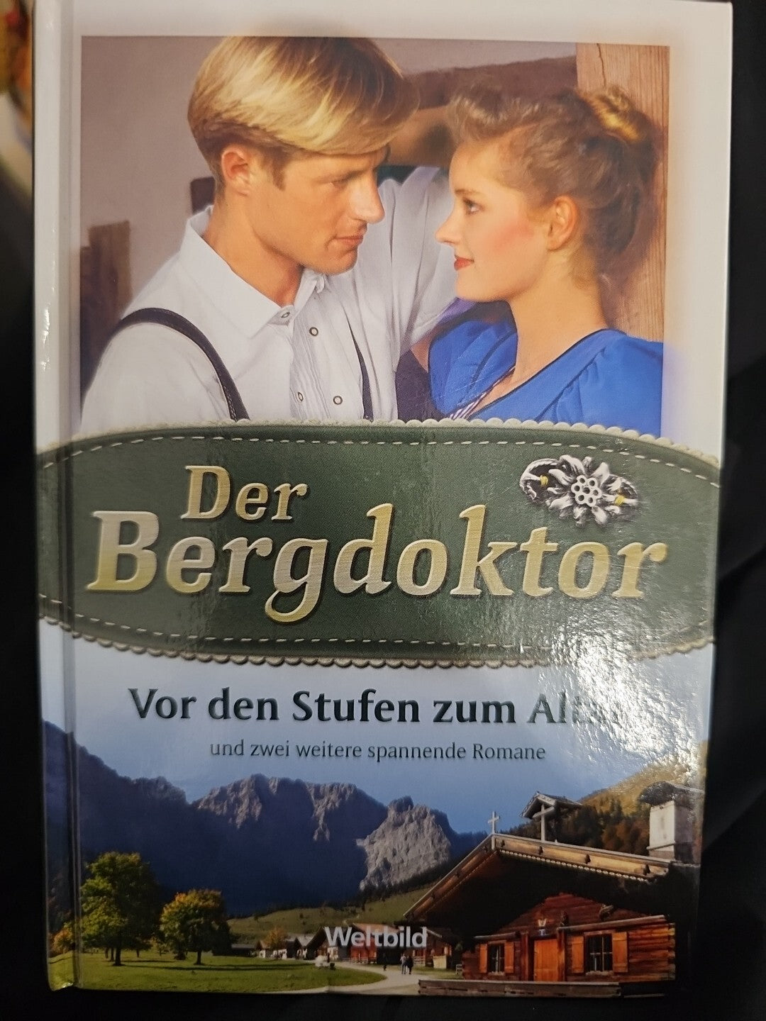 EB 555 Andreas Kufsteiner / Der Bergdoktor - Vor den Stufen zum Altar + 2 Romane0