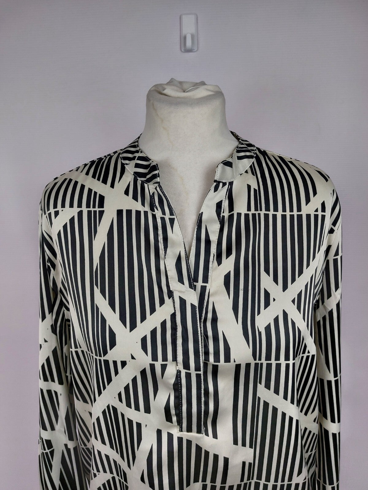 EK4384 Damen Bluse von Ynony Me, schwarz/weiß, Gr. L1