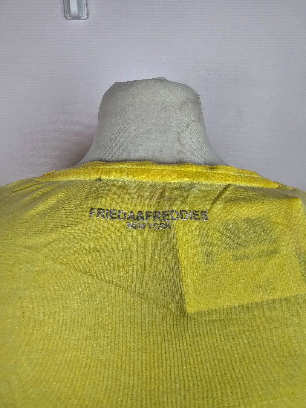 EK5361 Gelbes T-Shirt von Frieda&Freddies für Damen, Gr. 366