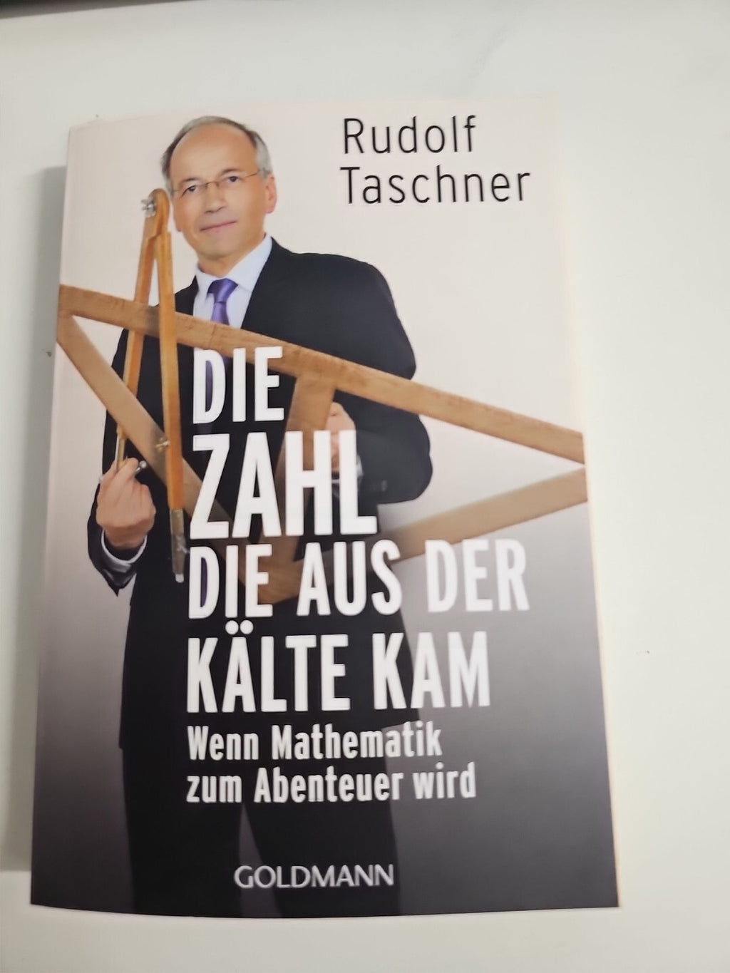 EB1720 Die Zahl, die aus der Kälte kam: Wenn Mathematik zum Abenteuer wird 0