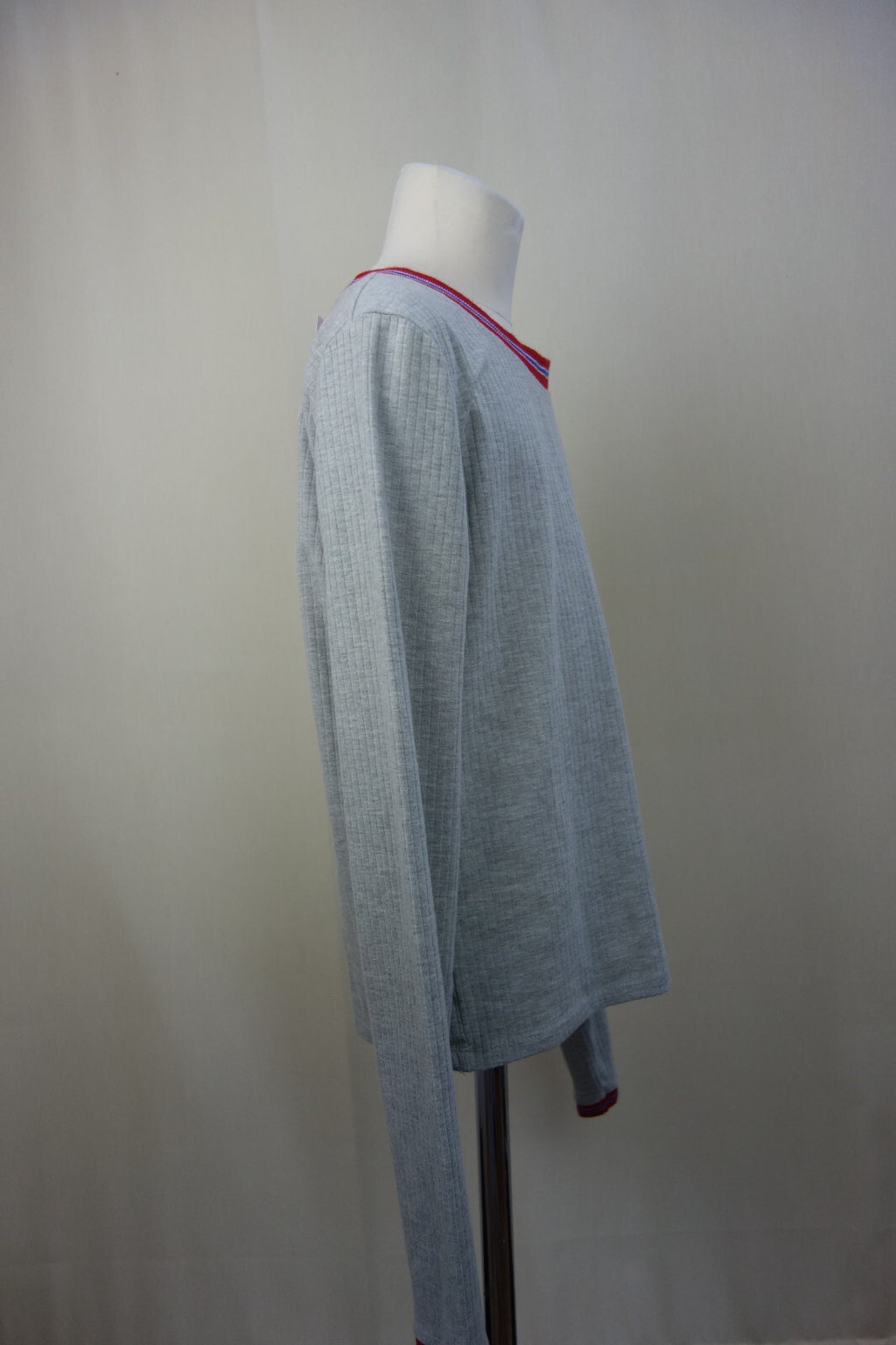 EK2993 Damen Shirt von FB Sister, grau mit rotem Rand, Gr.S1