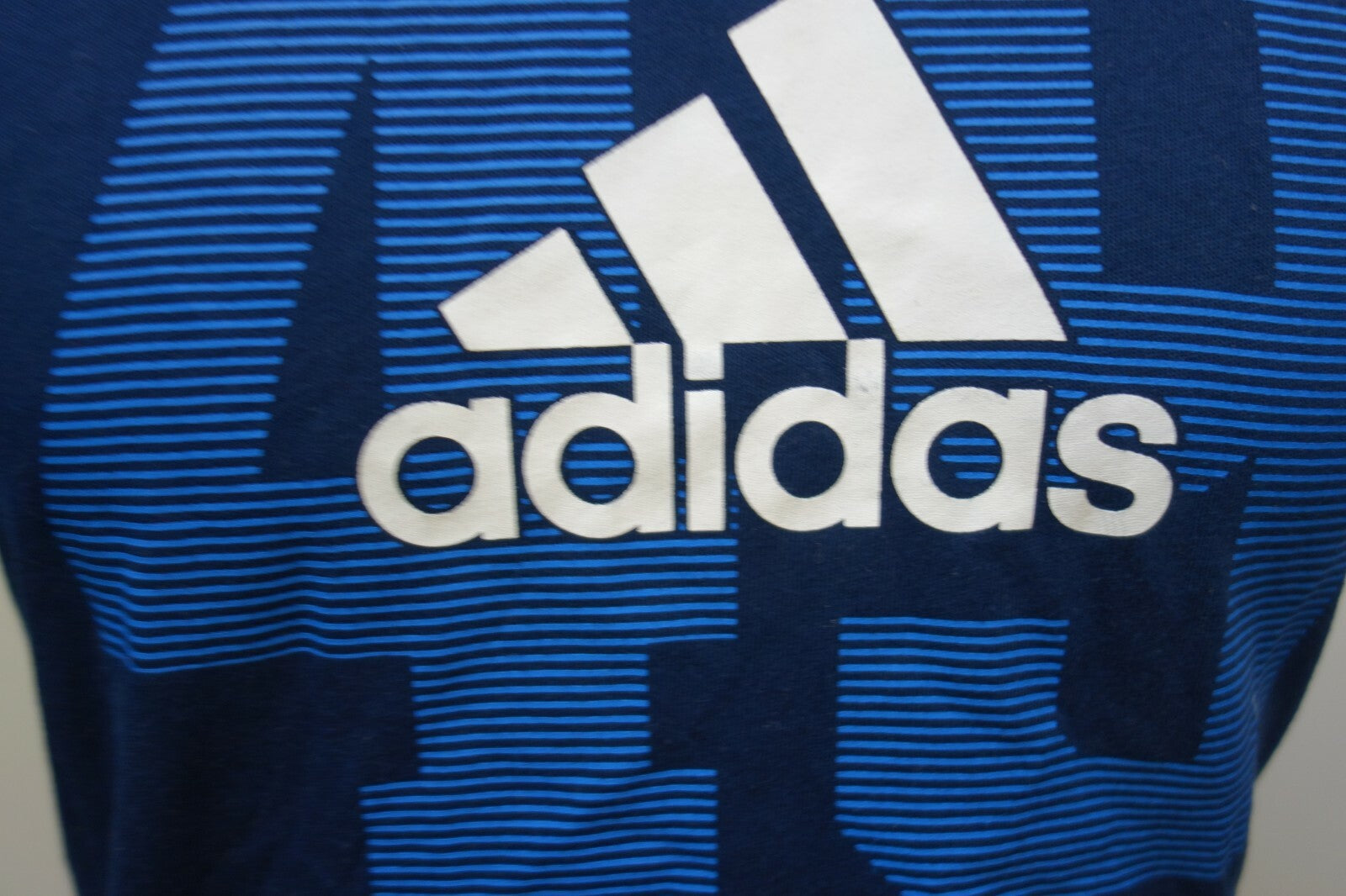 EK1136 Herren T-Shirt von adidas, blau, Gr. S2