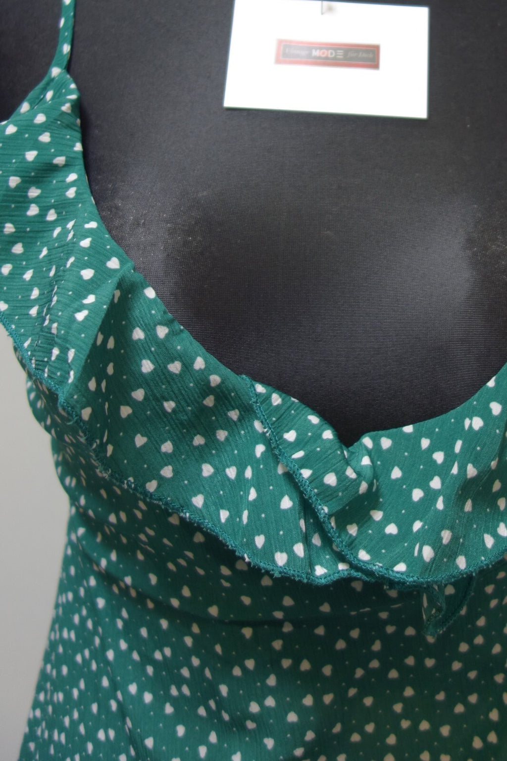 EK2275 Damen Kleid von SheIn, grün mit Herzchen, Gr. S2