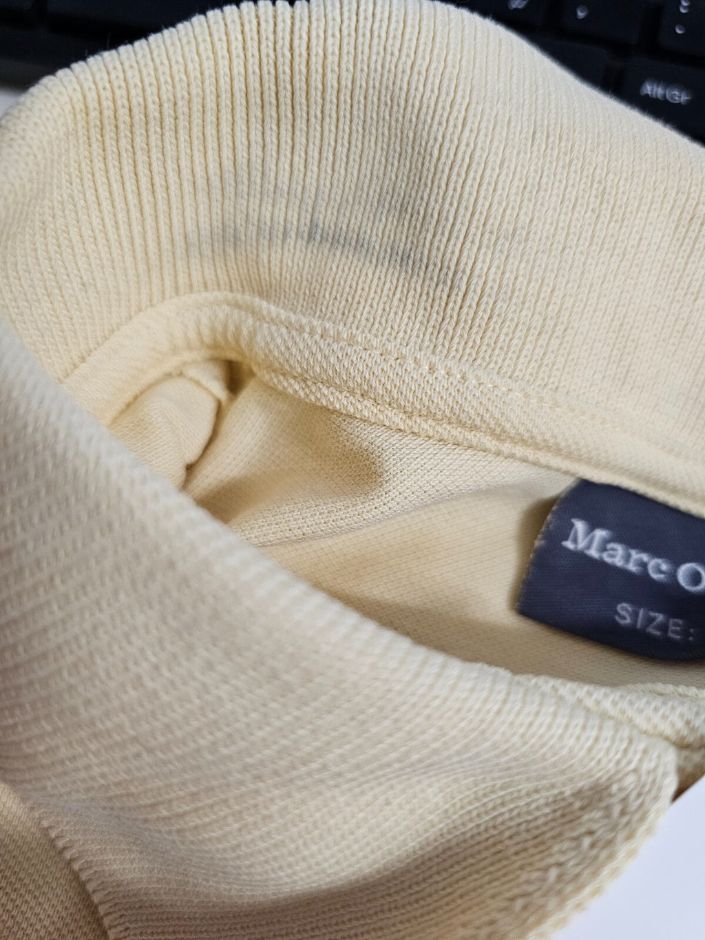 EK4247 Herren Polo von Marc O`Polo, blassgelb, Gr. L8