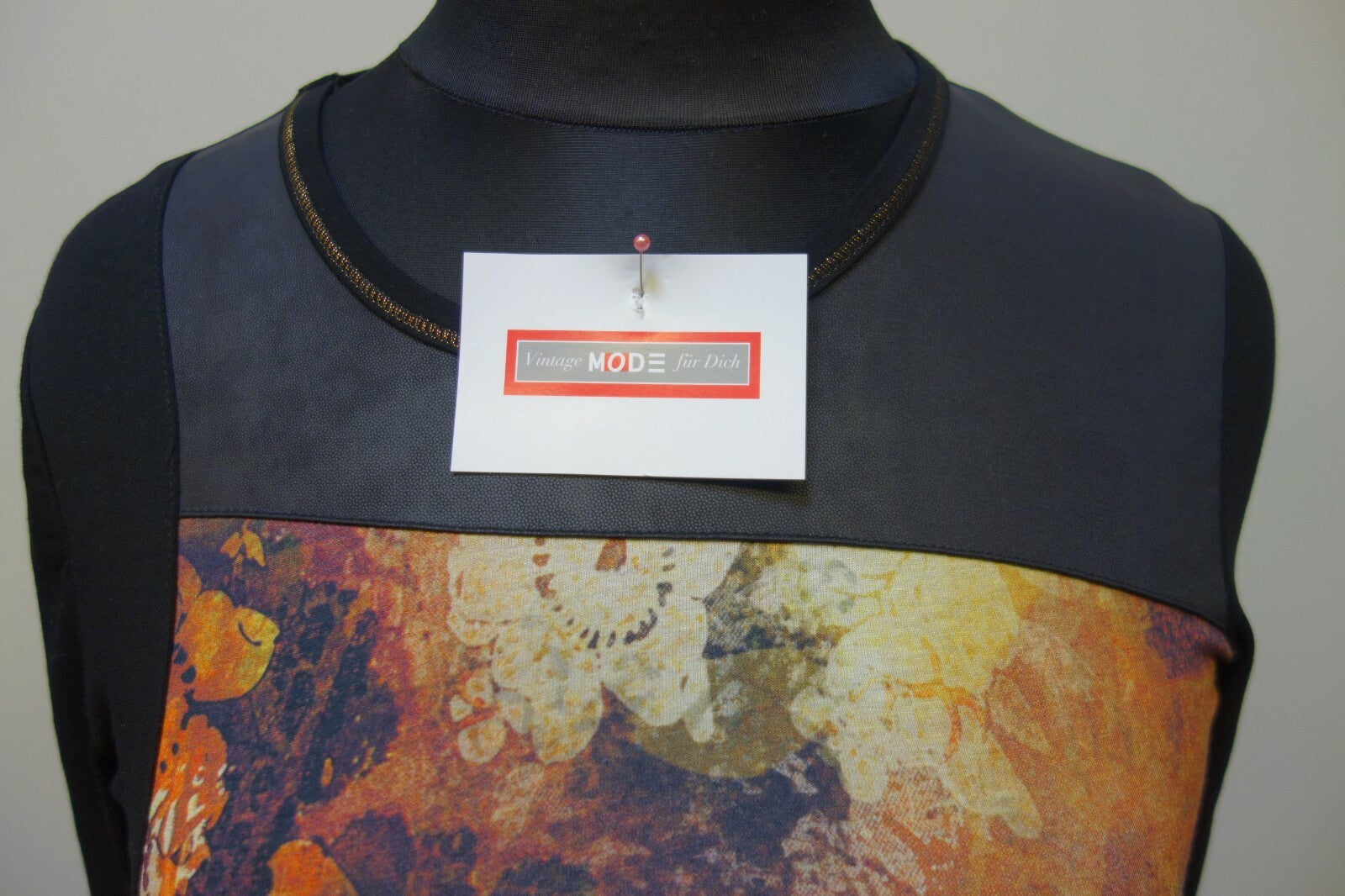 EK1687 Damen Langarmshirt von Viccio, schwarz, Gr. 361