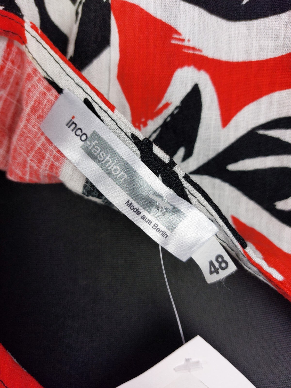 EK3696 Damen Bluse von inco-fashion, rot/weiß/schwarz, Gr. 485