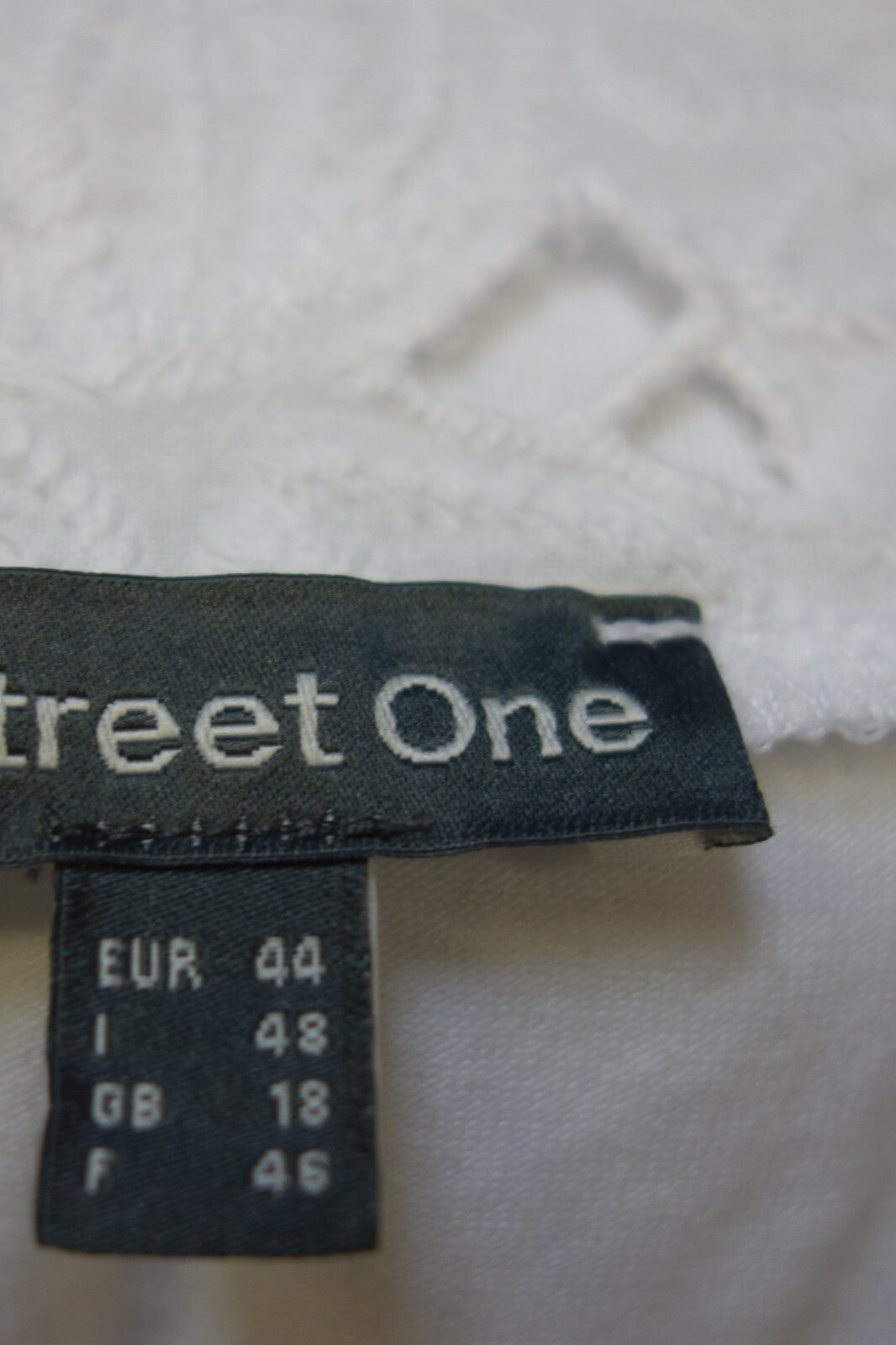 EK3335 Damen Bluse von Street One, Gr. 445