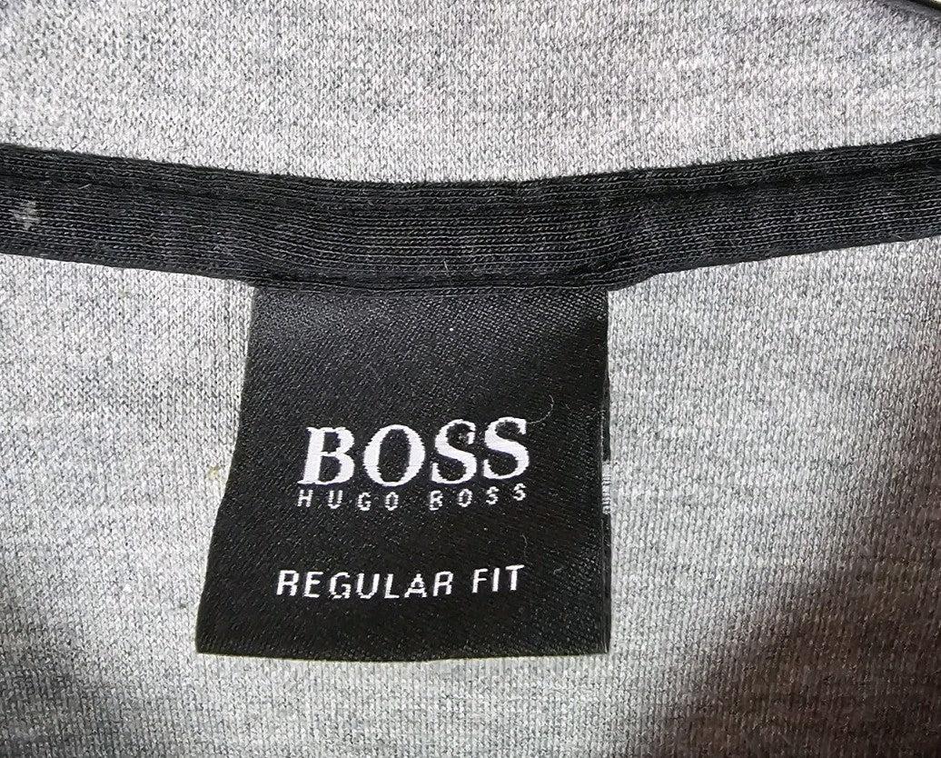 EK10848 Herren Poloshirt von Hugo Boss, Grau, Gr. S1