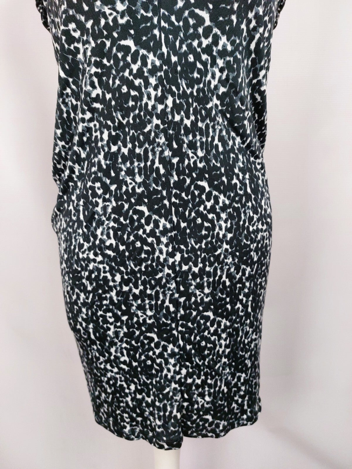 EK4974 Damen Kleid von H&M, schwarz/weiß, Gr. 342