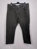 EK4557 Schwarze Jeans für Herren von Amazon Essentials, Gr. 560
