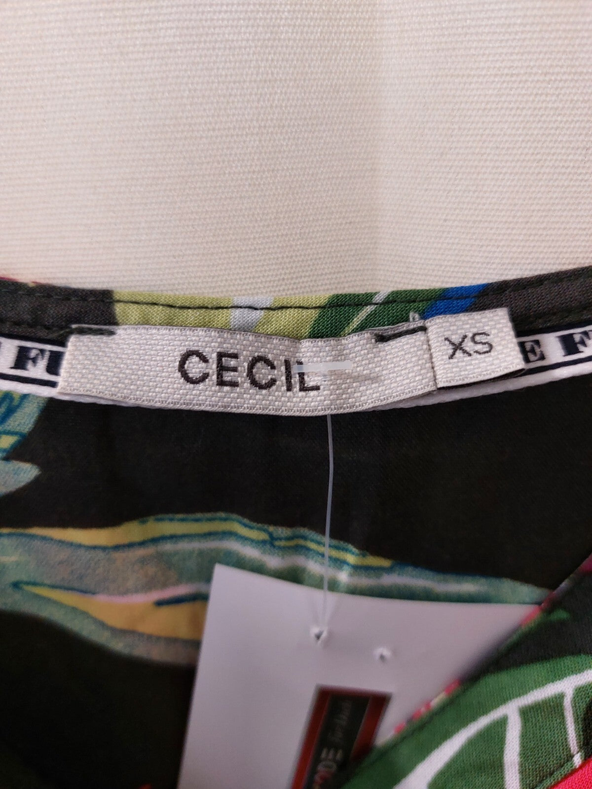 EK0996 Damen Bluse von Cecil, grün,blau,rot,gelb; Gr. XS3