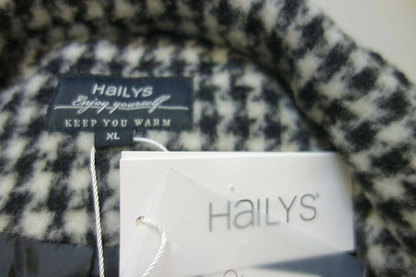 EK1809 Damen Jacke von Hailys, schwarz/weiß, XL5