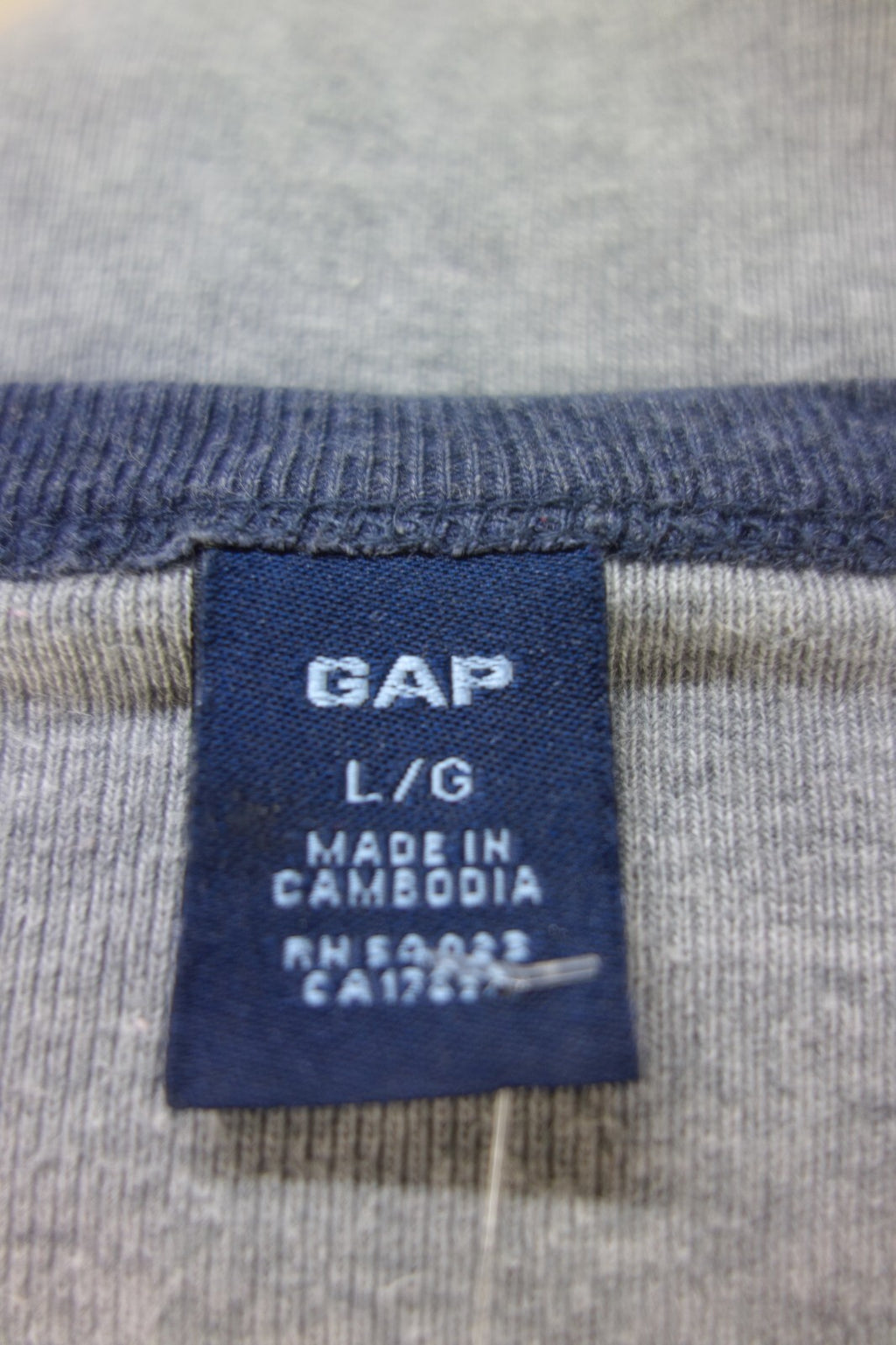 EK3986 Herren Pullover von Gap. grau/blau, Gr. L5