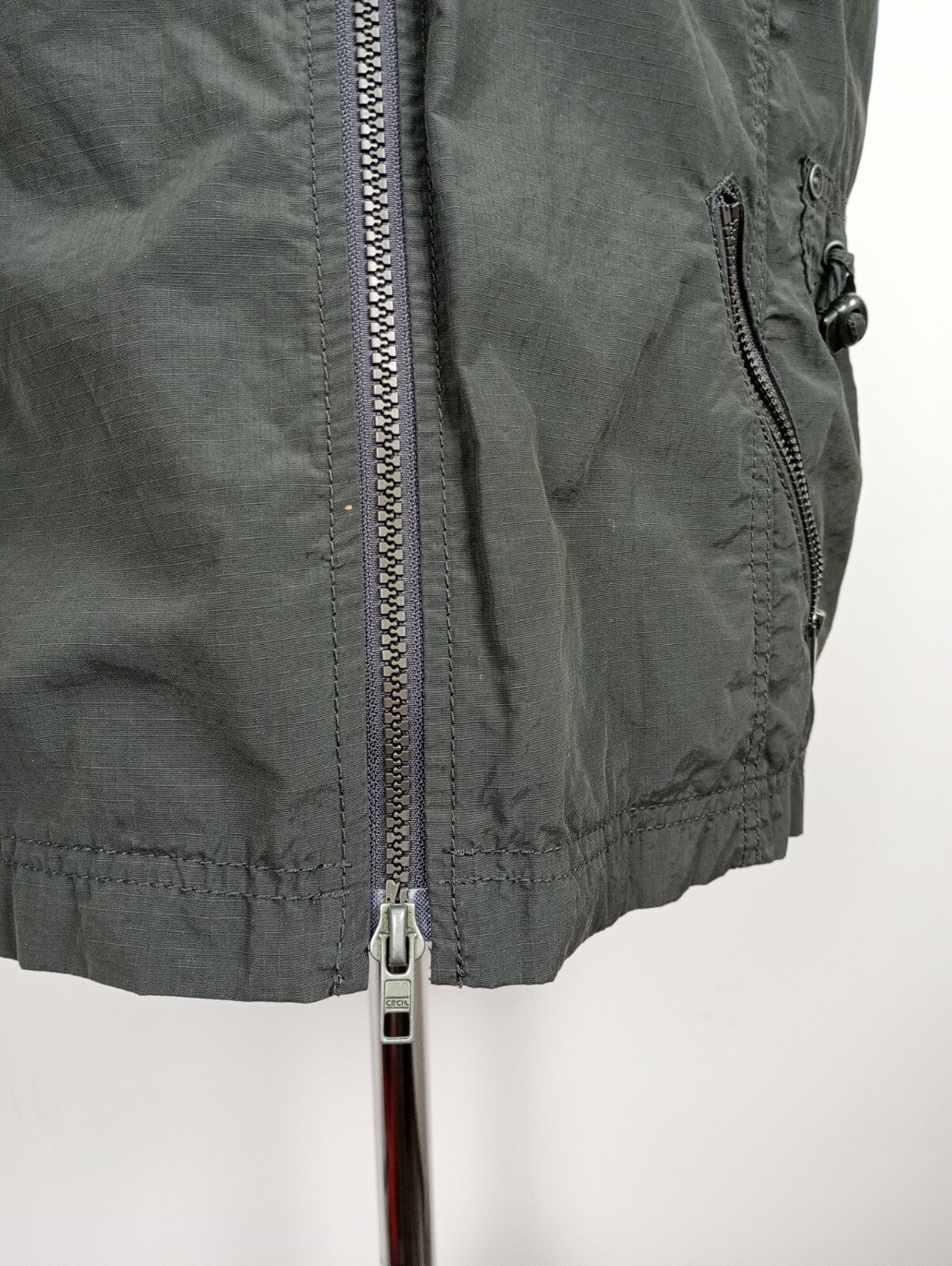 EK5244 Graue Weste von Cecil für Damen, Gr. L1