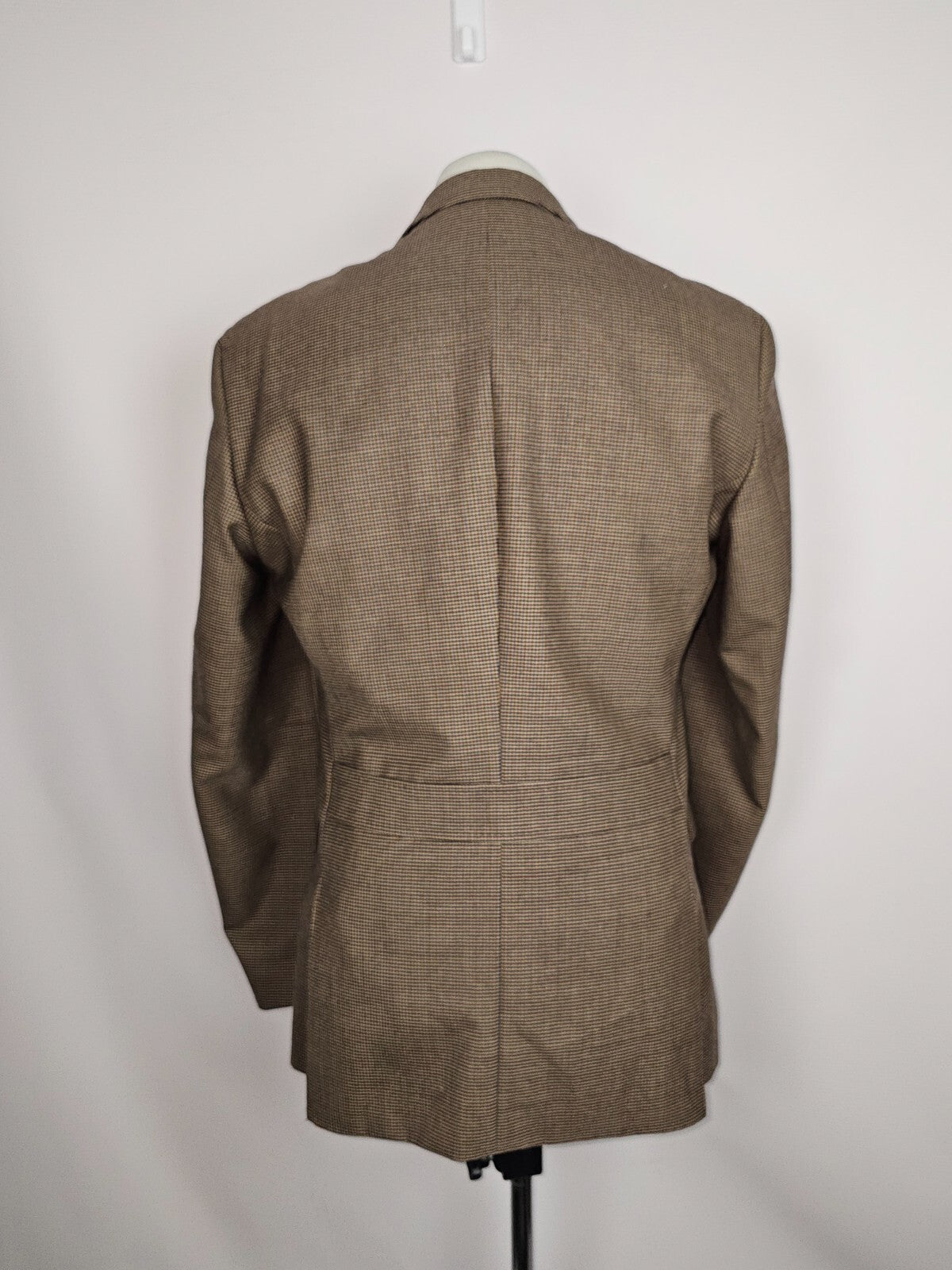EK3129 Herren Anzugsjacke von Hugo Boss, Braun, Gr.:505