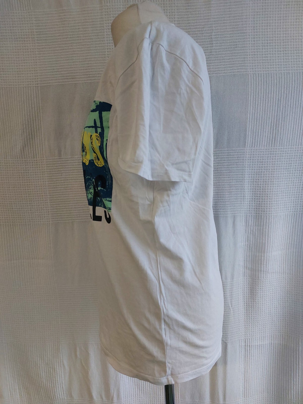 EK2438 Damen T-Shirt von Guess, weiß, Gr.M1