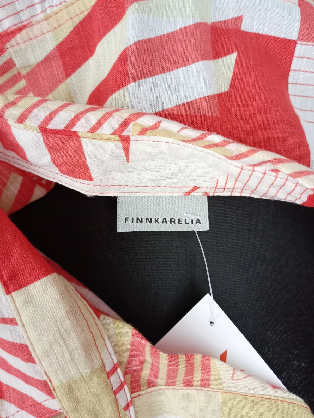 EK5117 Damen Bluse von Finnkarelia, rot/beige/weiß, Gr. 466