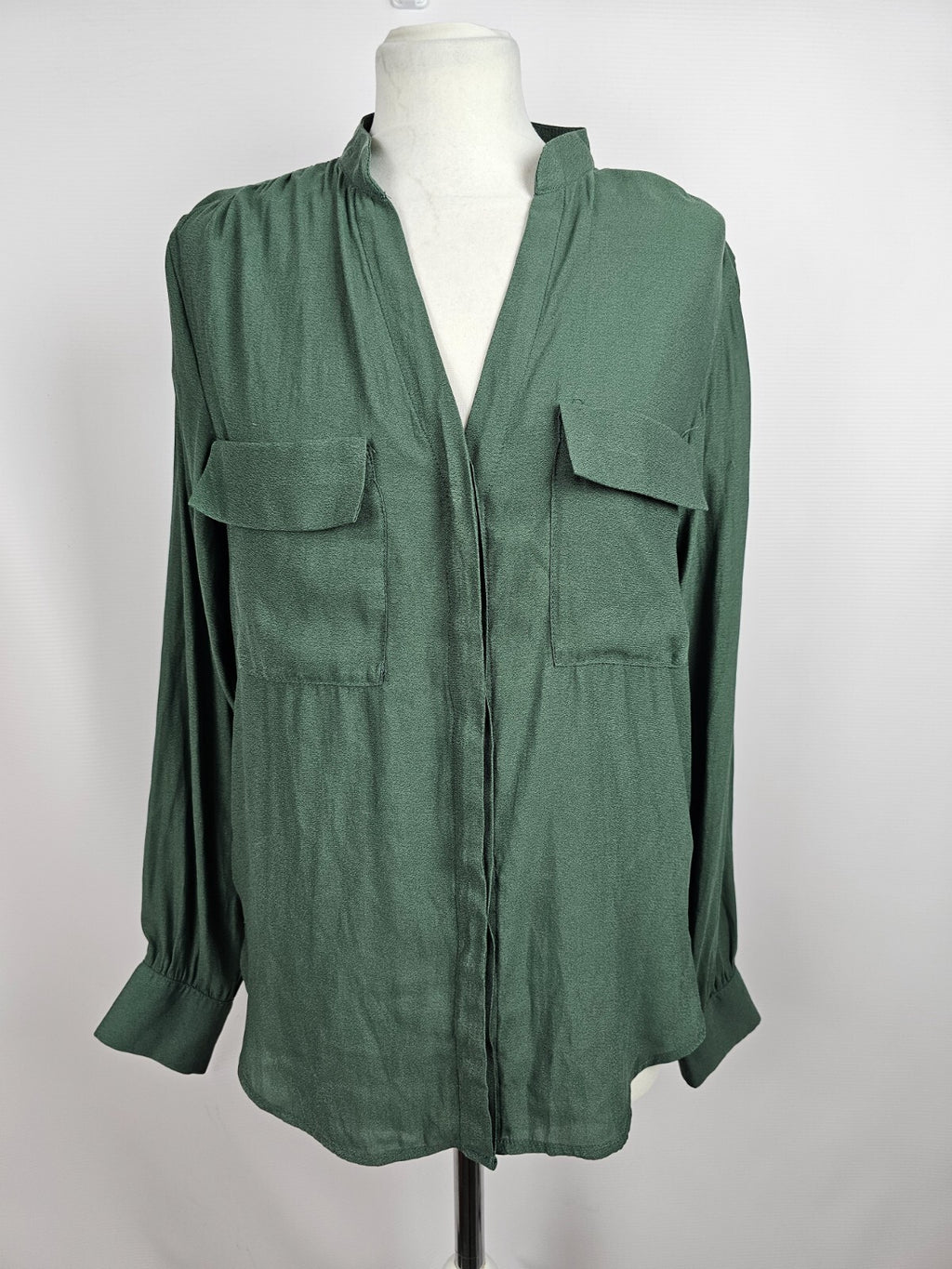 EK5620 Damen Bluse von H&M, grün, Gr. 380