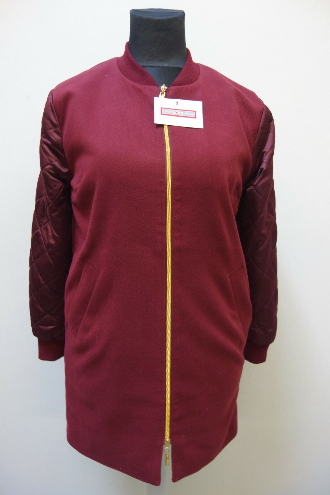 EK0798 Damen Mantel von bpc, dunkelrot, Gr. 420