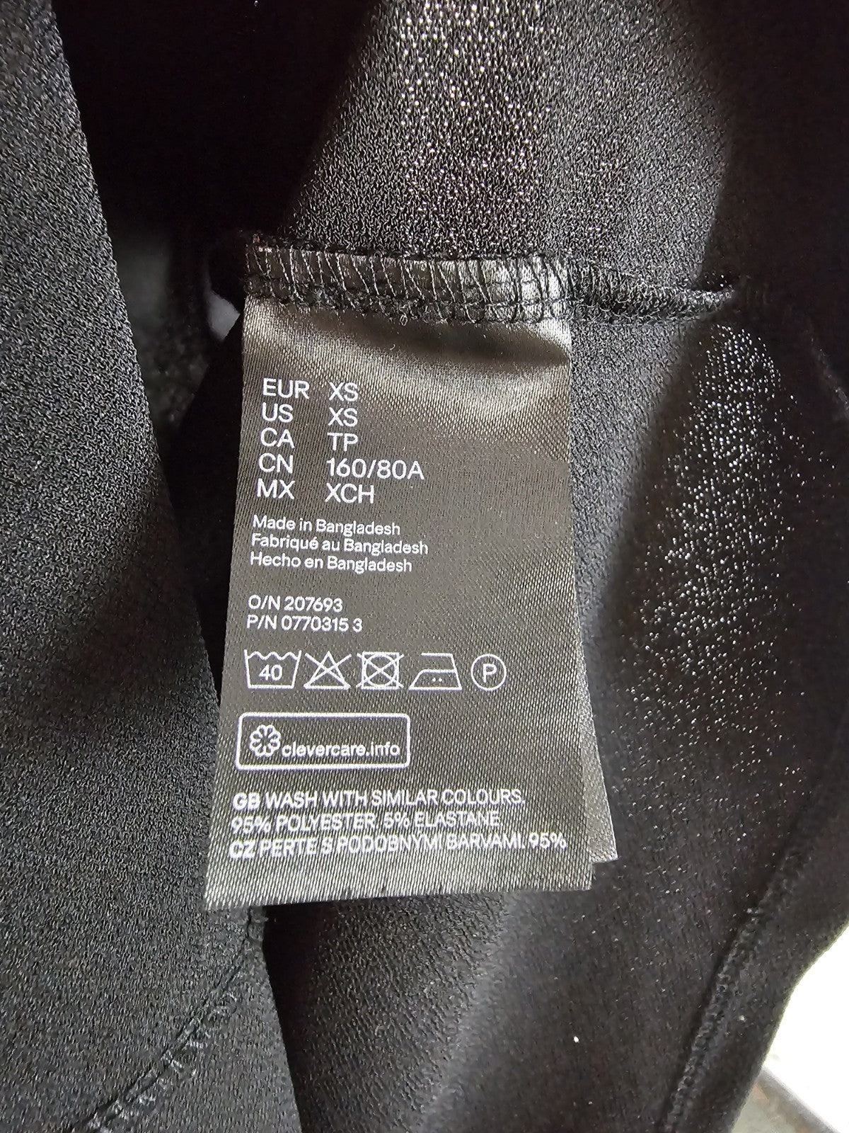 EK8883 Damen Bluse von H&M, Schwarz, Gr. XS3