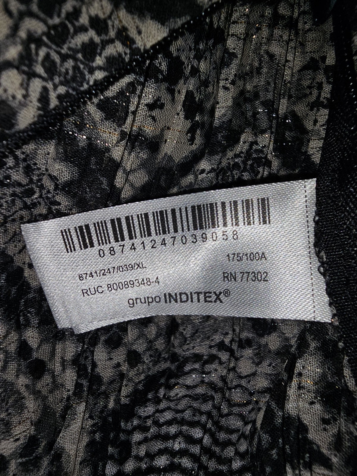 EK8651 Damen Bluse von Zara, Schlangenmuster, Gr.XL3
