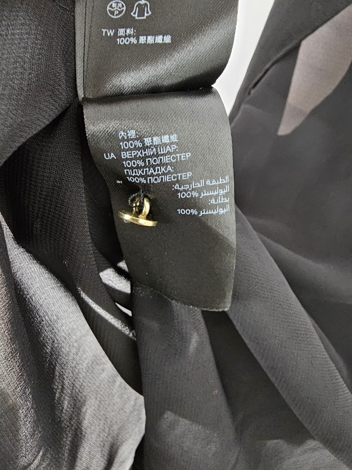 EK8388 Damen Bluse von H&M, Schwarz, Gr. 346