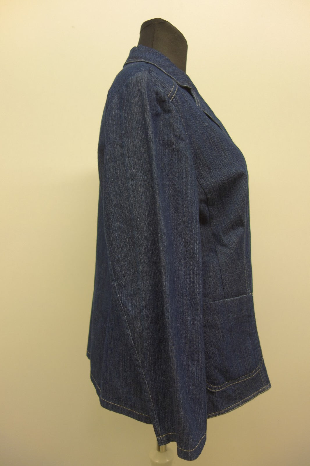 EK0107 Damen dünne Jeansjacke, Gr. 46 mit Schulterpolster2