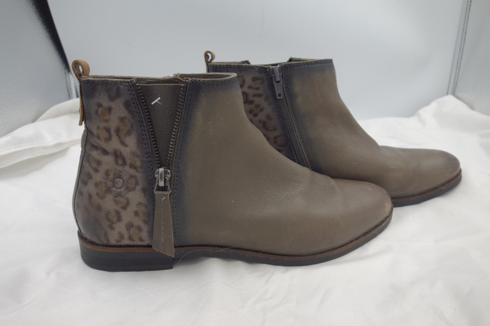 ES0590 Damen Stiefeletten von bugatti, grau, Gr. 382