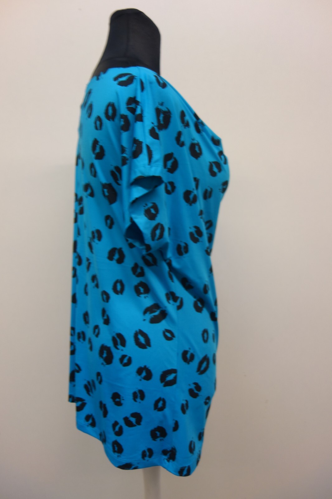 EK2621 Damen Oberteil Sarah Kern Größe 48 Blau mit schwarzem Muster2