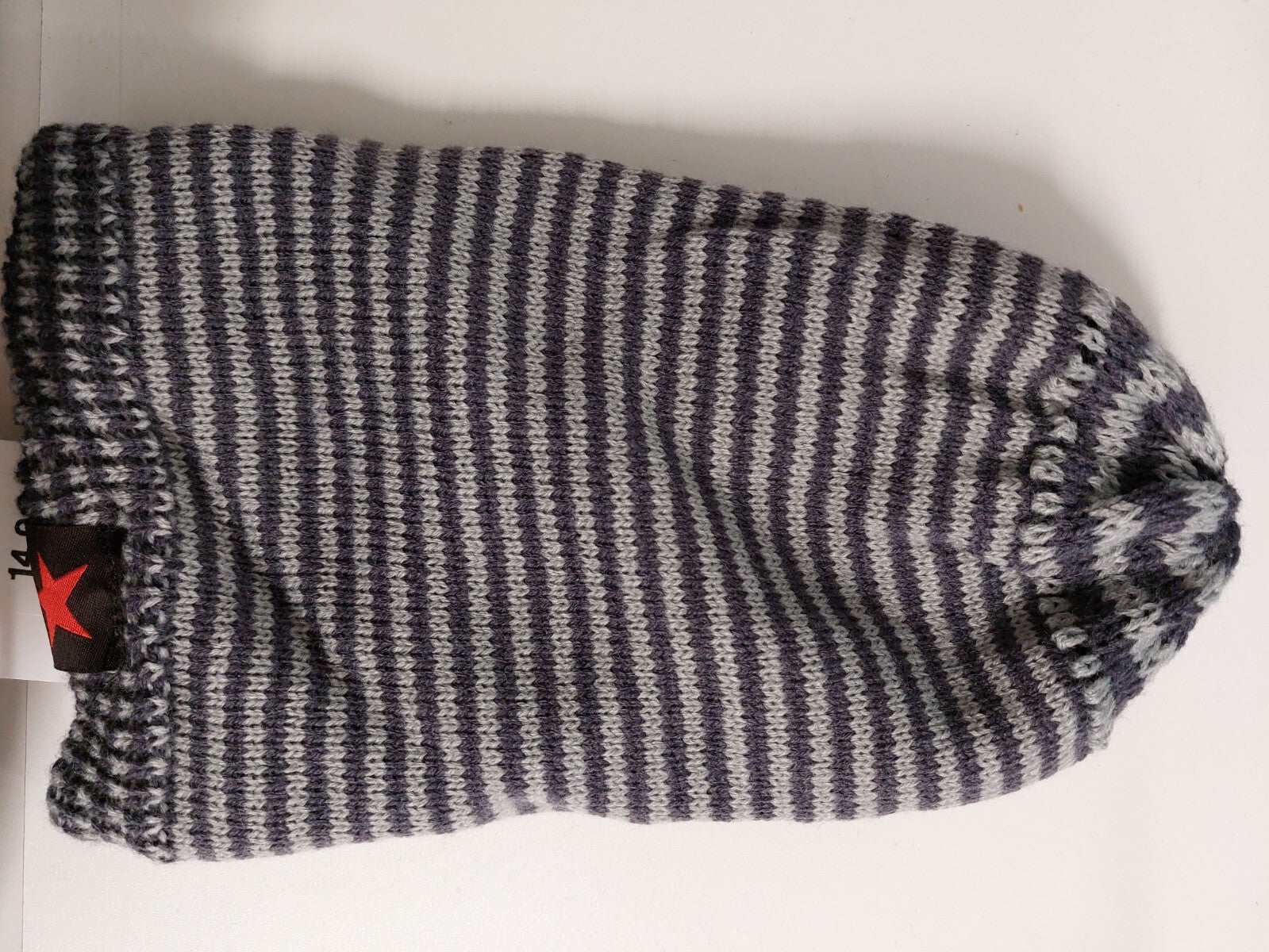 EK4317 Kinder Wendemütze von Jia Er Mei, schwarz/Grau1