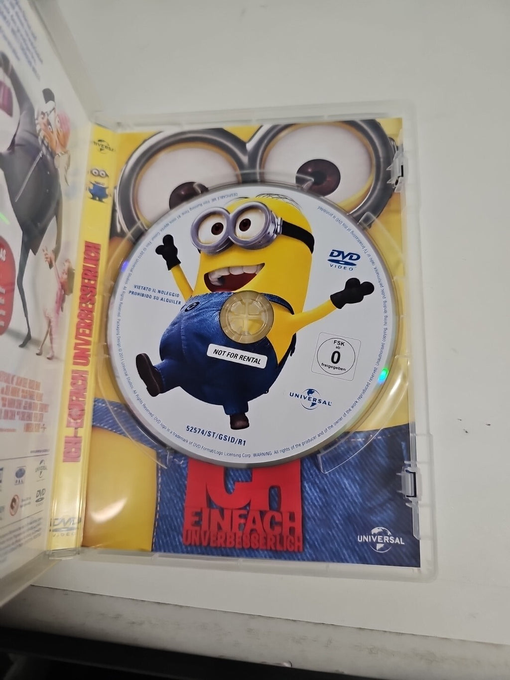 EB1746 ICH - einfach unverbesserlich  DVD1