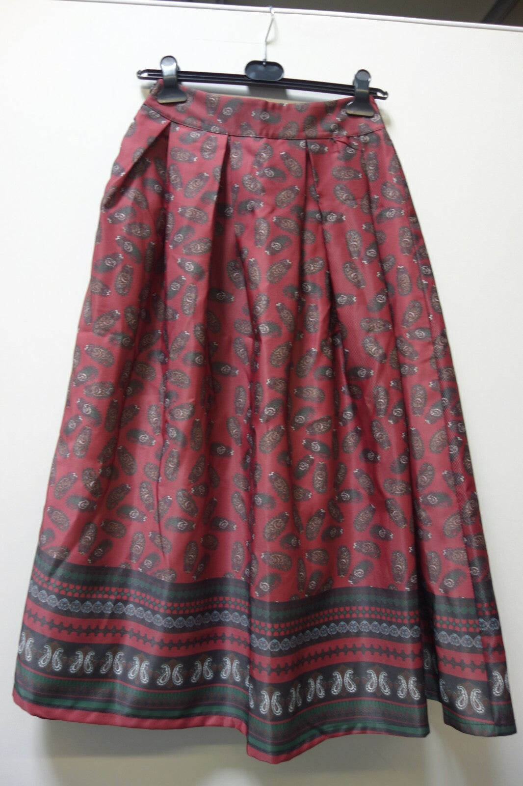 EK1256 Damen Rock von Lumina, dunkelrot, Gr. S3