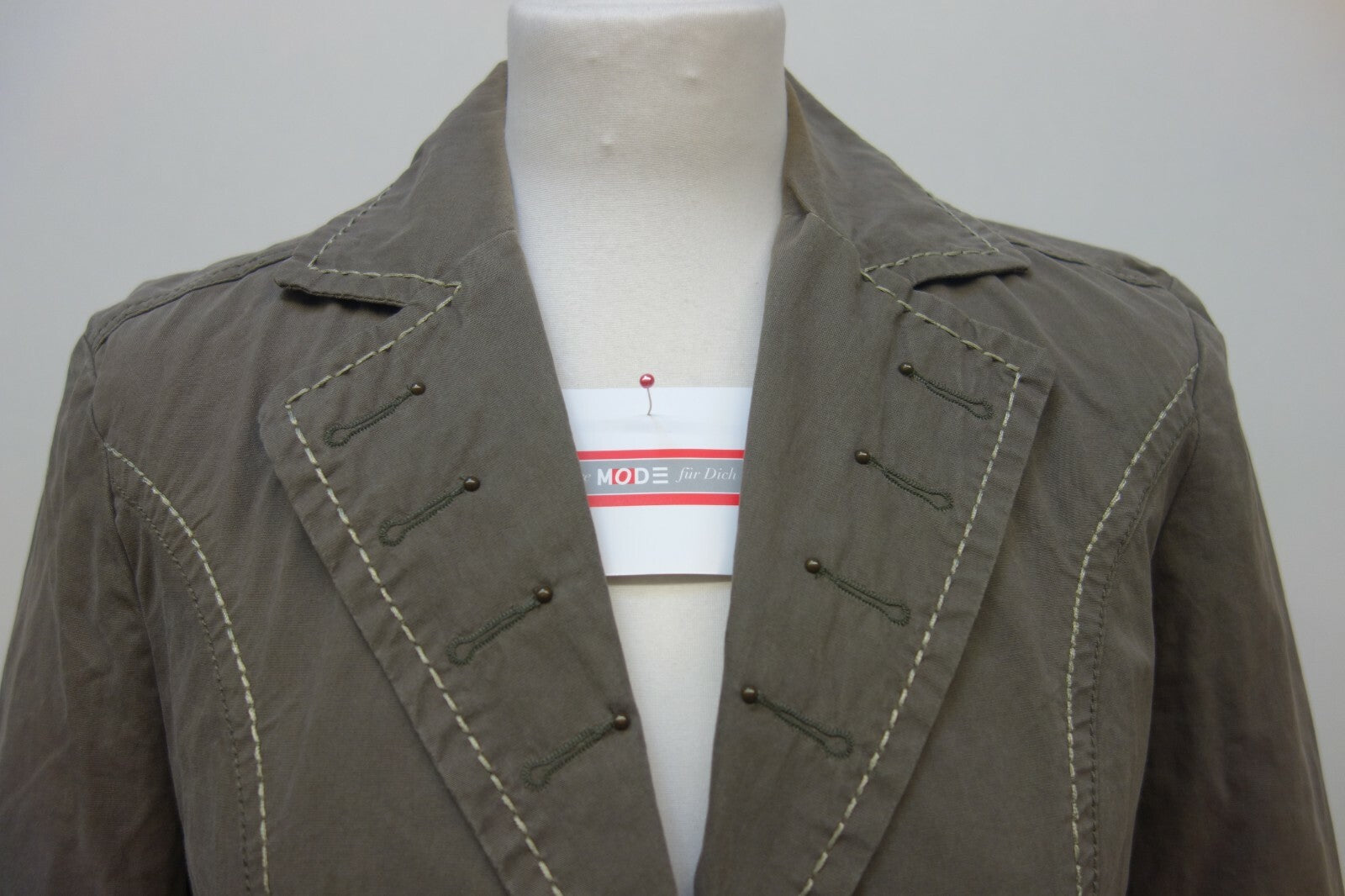 EK0445 Damen Jacke von Mexx, graugrün, Gr. 381