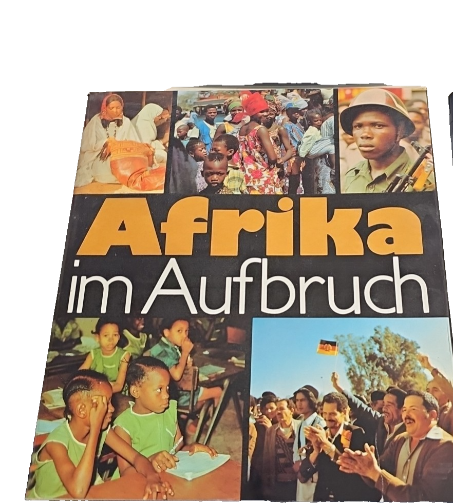 EB2926 Afrika Im Aufbrauch0