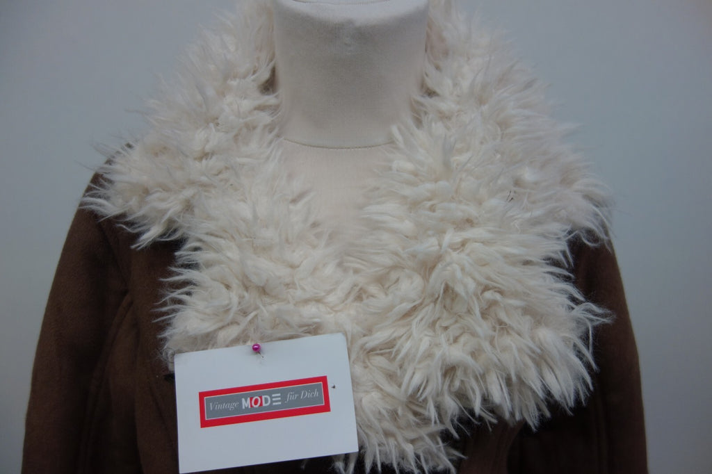 EK2273 Mädchen Jacke von C&A, braun, Gr. 1401