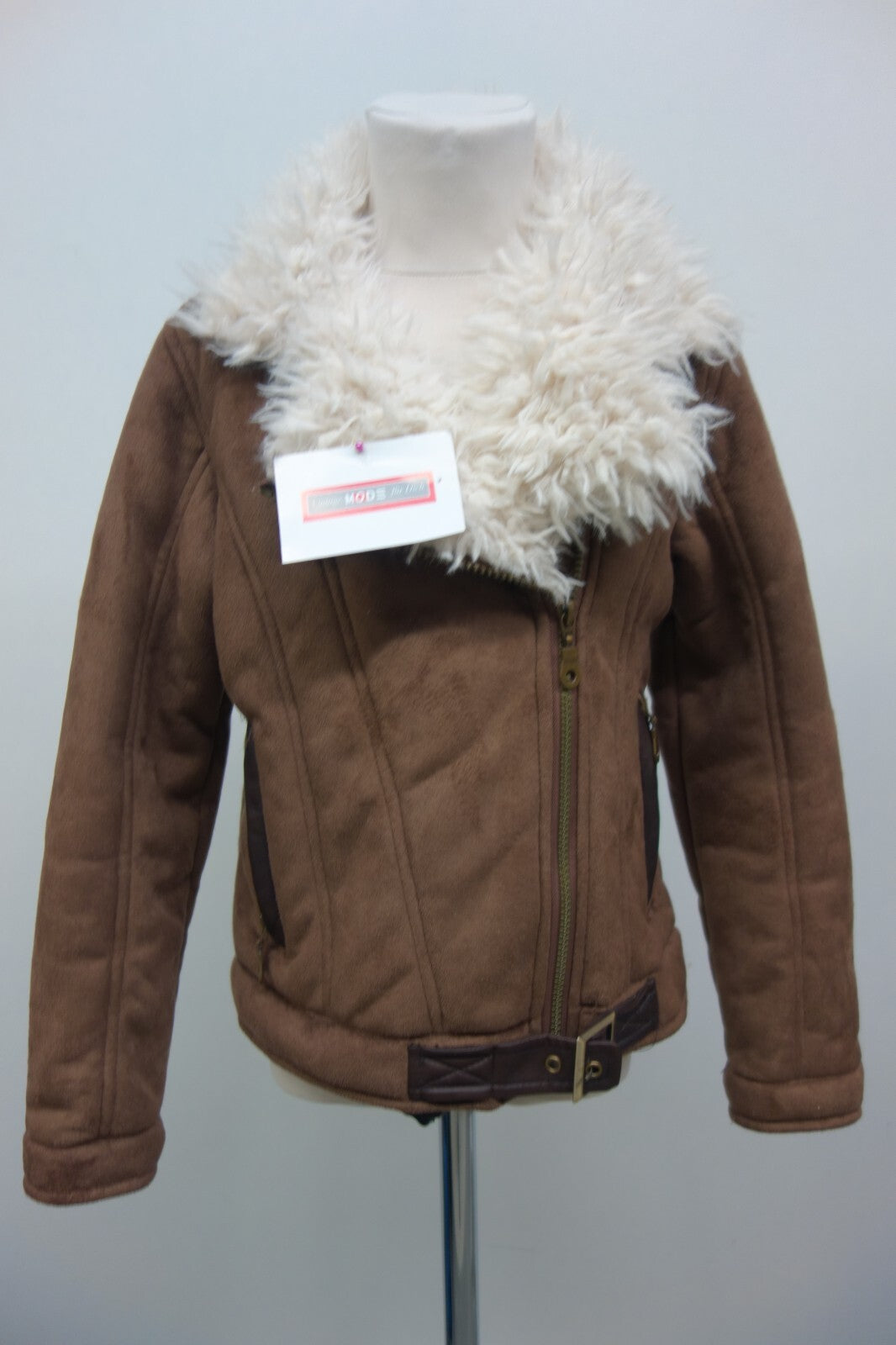 EK2273 Mädchen Jacke von C&A, braun, Gr. 1400