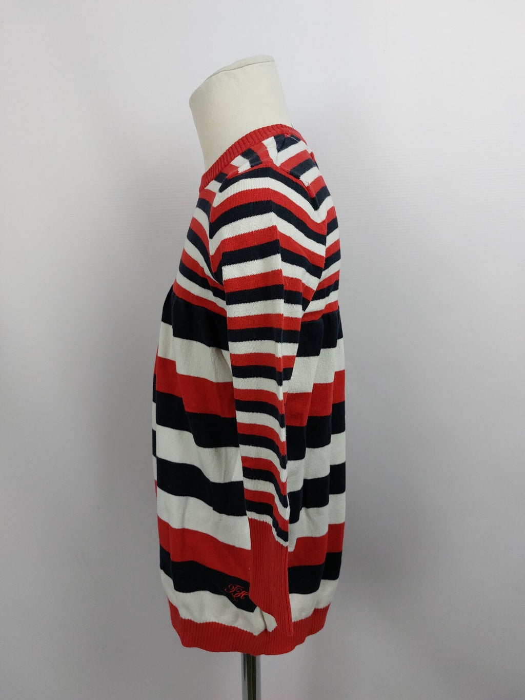EK4527 Mädchen Pullover von Tommy Hilfiger, rot-blau-weiß, Gr.5 (116/122)2