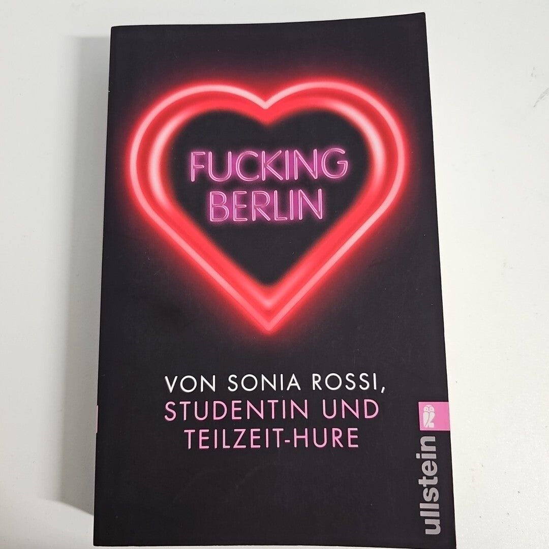 EB2448 Fucking Berlin - Studentin und Teilzeit-Hure  von Sonia Rossi0