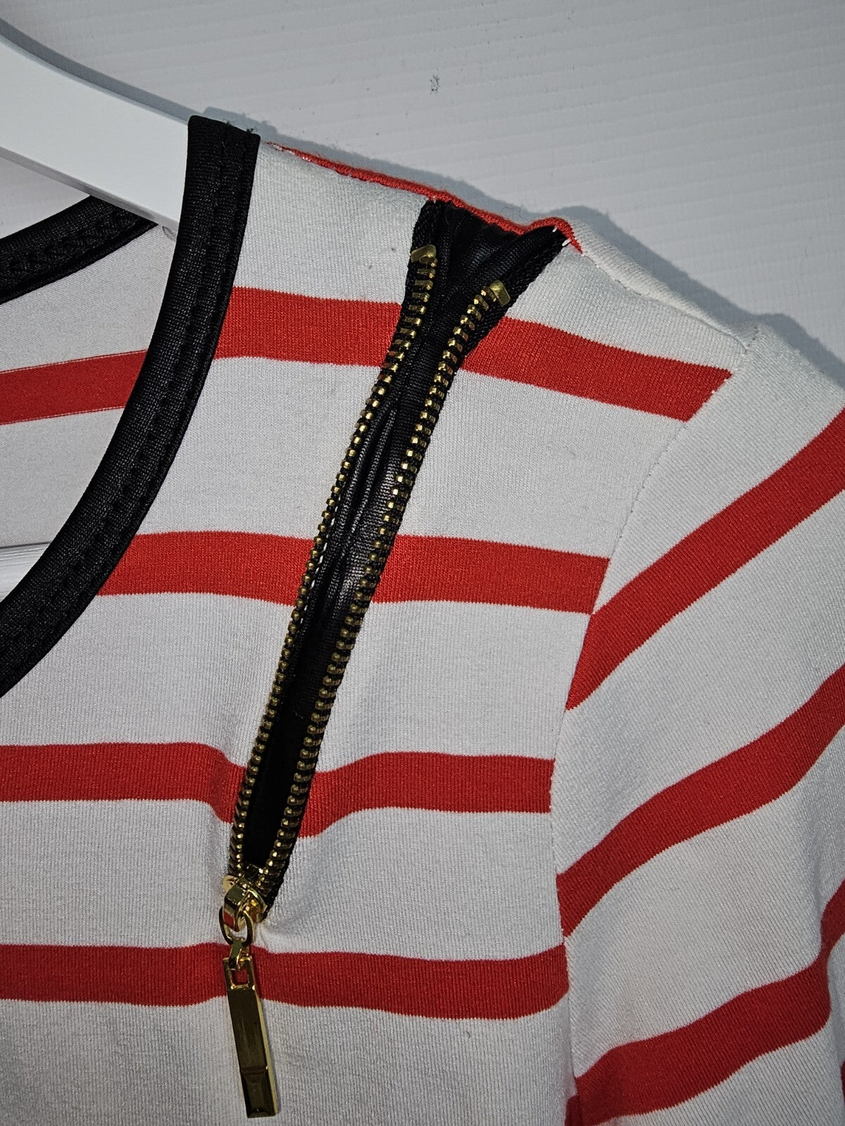 EK4464 Damen Sweatshirt von Madonna, Rot, Gr.M2