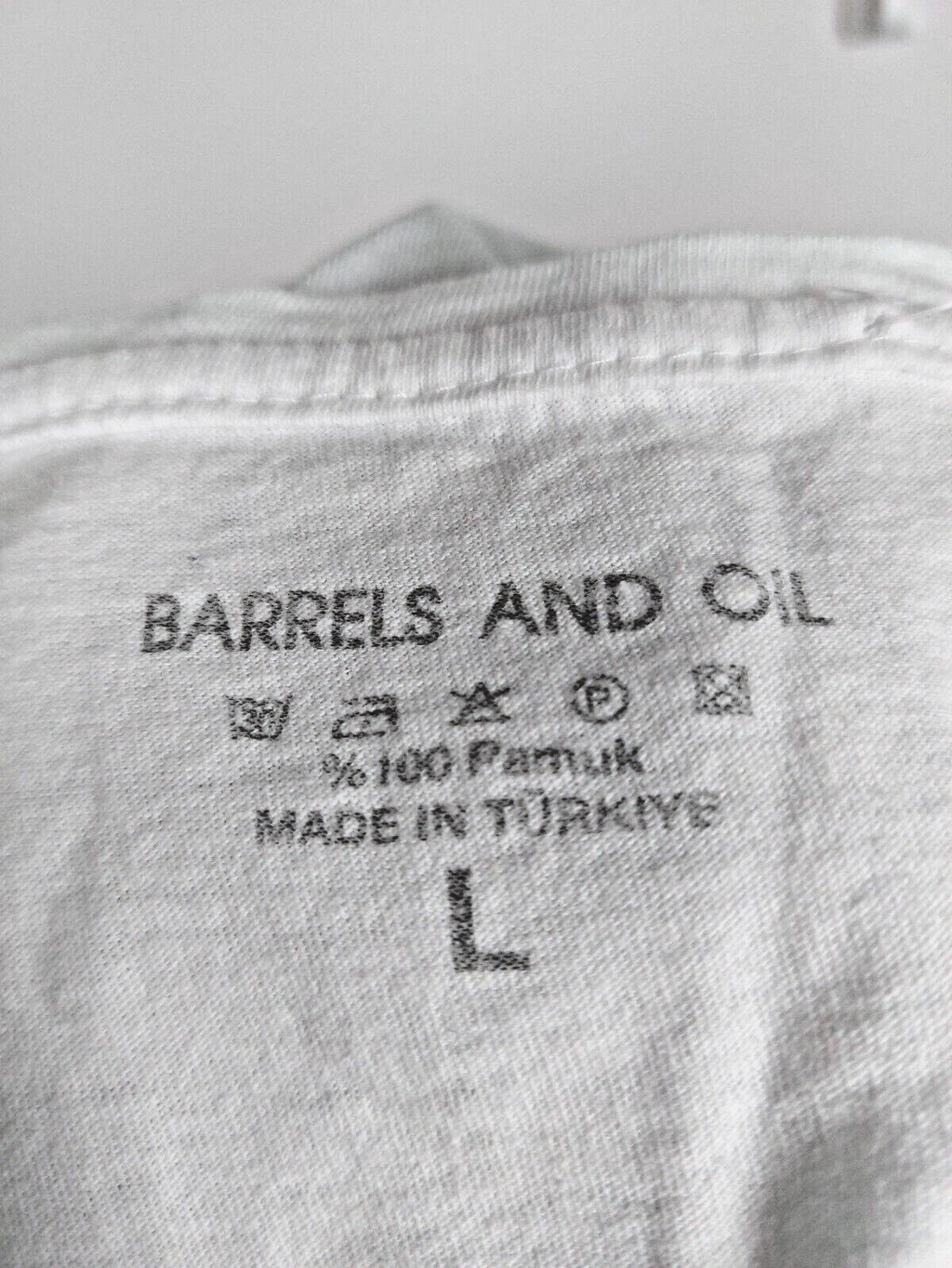 EK6241Damen T-Shirt von Barrels and Oil, weiß, Gr.L4