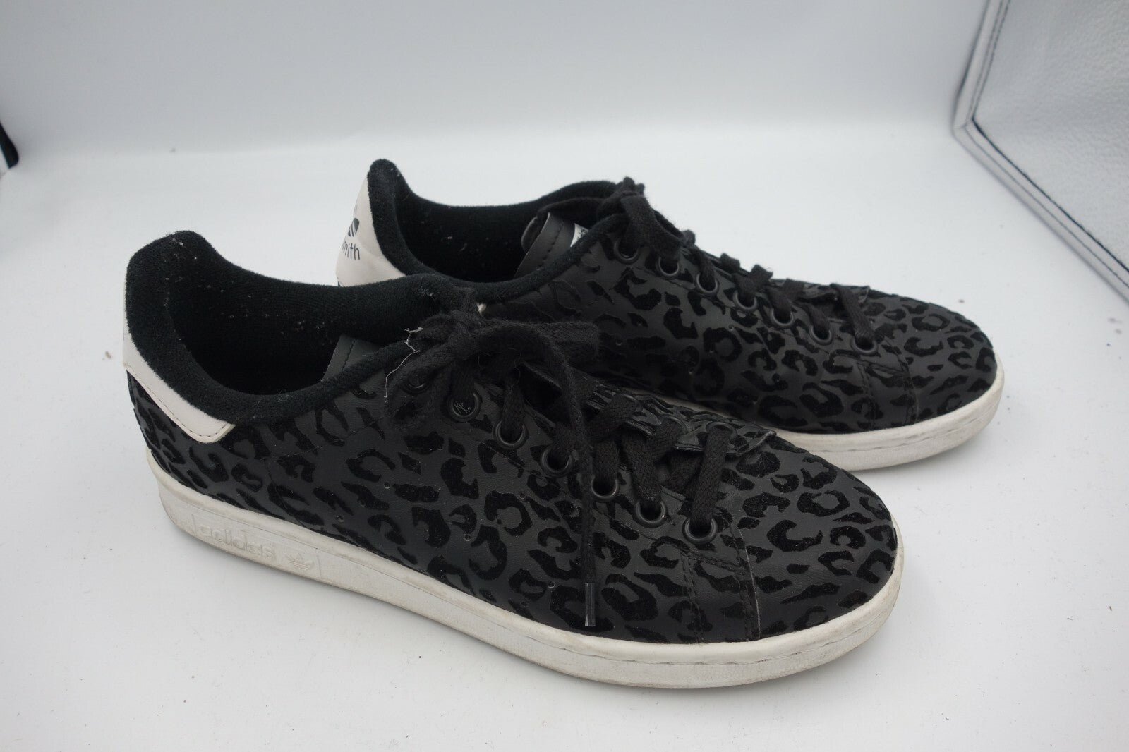 ES0362 Damen Sneaker von Adidas GR. 38 schwarz1