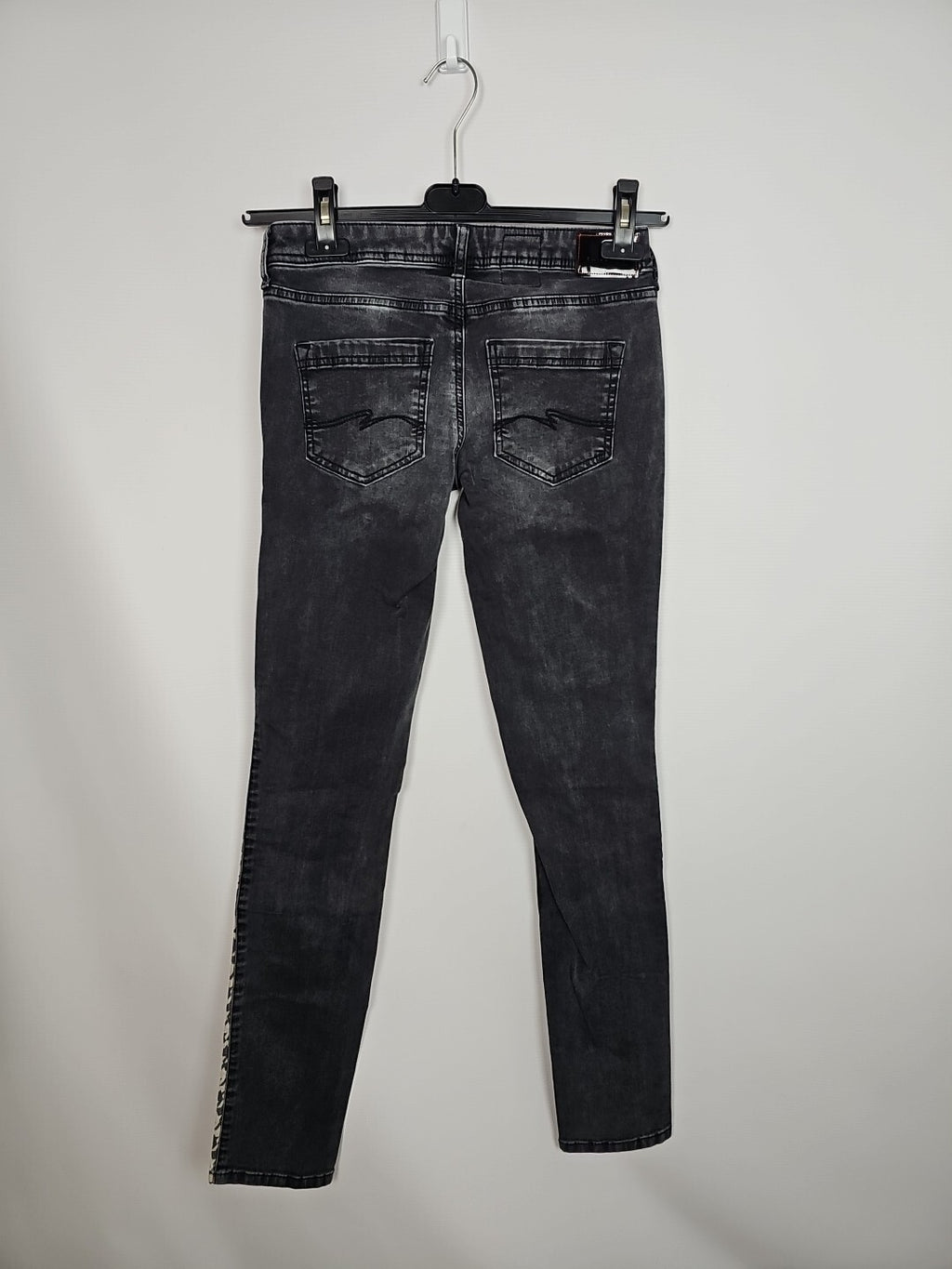 EK2708 Damen Jeans Von Lovely Denim, Schwarz, Gr. 242