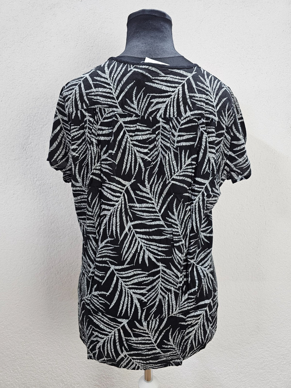 EK5989 Damen Bluse von Yessica, schwarz/weiß, Gr. 464